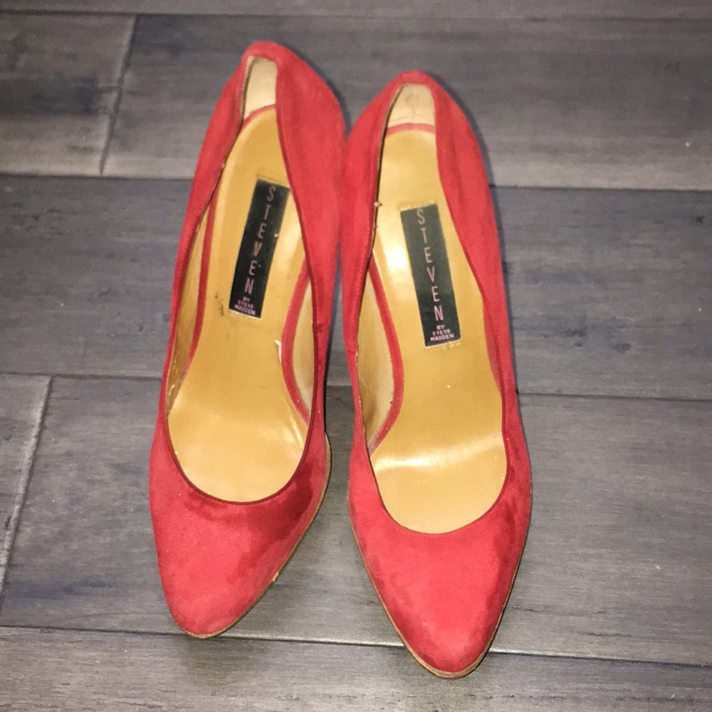 Red suede 4 inch heels